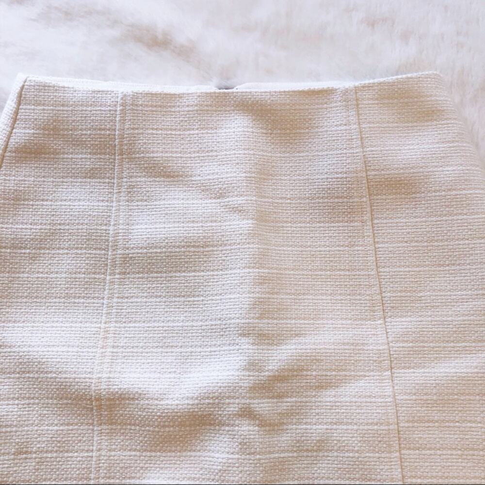 LOFT White Mini Pencil Zip Skirt - Picture 7 of 9